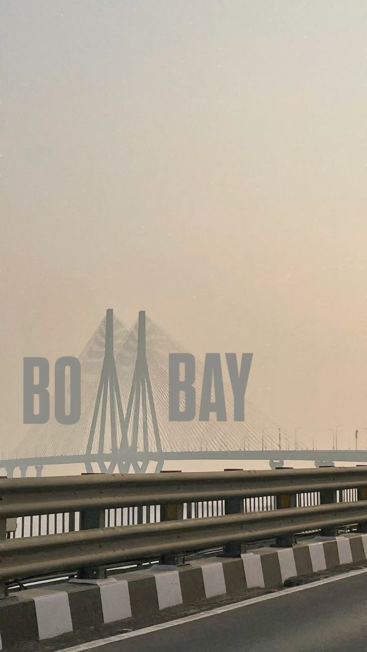 Discovery splash banner for Bombay | INDIA Discord server